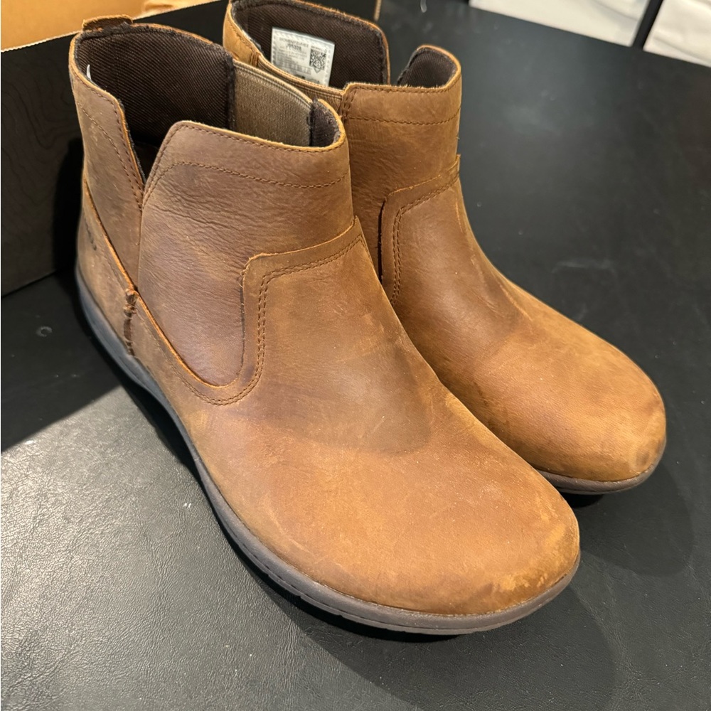 Merrell Encore Kassie Slip-on Ankle Boot Brown Nubuck Leather Waterproof 9.5